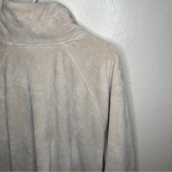 Athleta Recover Cozy Snap Front Sweatshirt Chantilly Cream Size XL TG Soft Warm - Picture 12 of 15